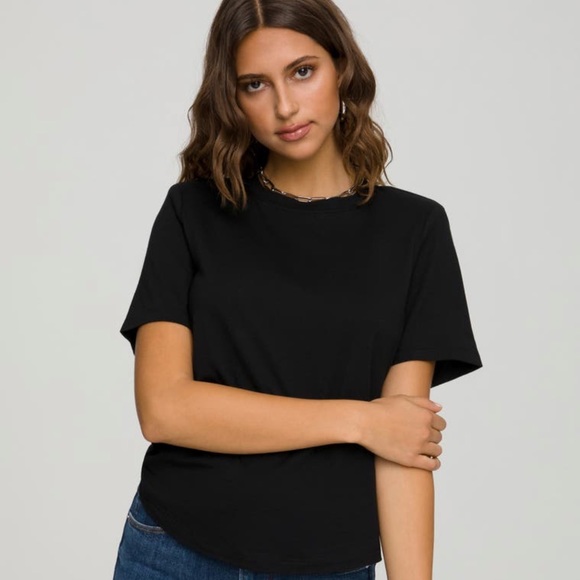 Good American Tops - NWT Good American Strong Shoulder Tee